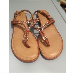 Bass women’s sandals size 9